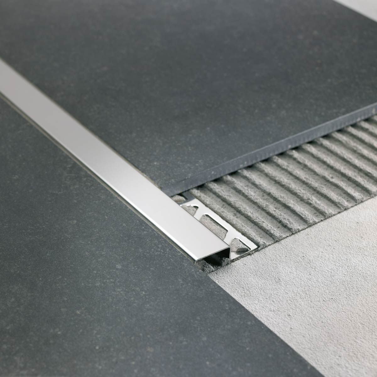 CUBETEC FI: Transition trims for floors with the same height