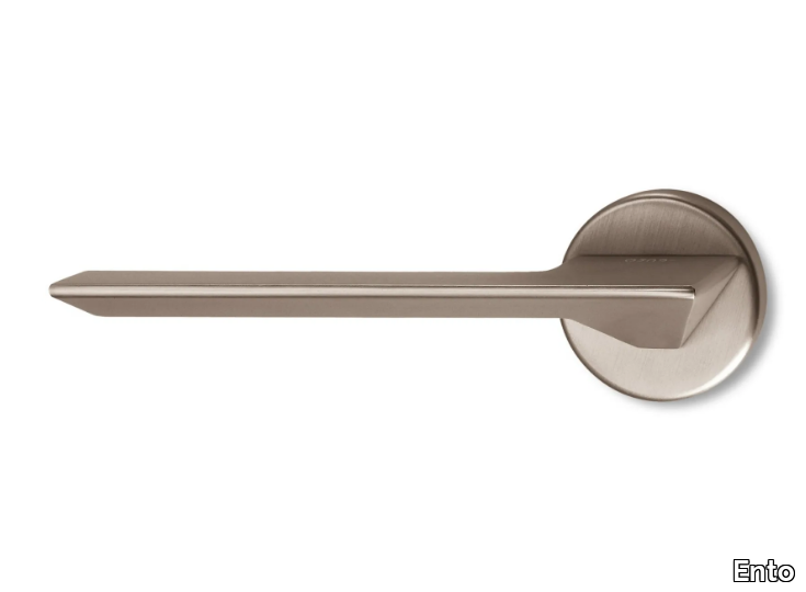 CEDRO - Brass door handle _ Ento