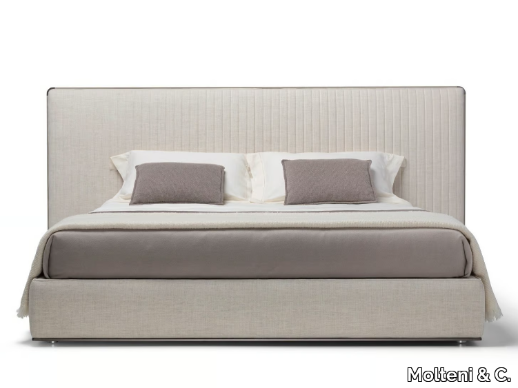 OVIDIO - Fabric double bed with upholstered headboard _ Molteni & C.