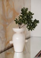 ATD_Retail_2023_Momento-Vase-JH40.jpg thumb image