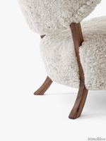 Wulff-ATD2_Oiled-Walnut-w.-Sheepskin-17mm-Moonlight_Closeup-back.jpg thumb image