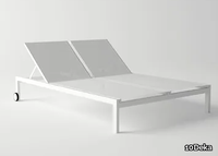 h_MILOS-Double-garden-daybed-10Deka-299402-rel63abf6e1.jpg thumb image