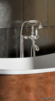 Retro-freestanding-bathtub-faucet-tender-rain-300070-relbd86a573.jpg thumb image