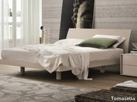 clio-lacquered-bed-tomasella-ind-mobili-342883-rel2d9267cc.jpg thumb image