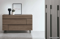 hashtag-tomasella-industria-mobili-635674-rel176f353e.jpg thumb image