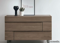hashtag-tomasella-industria-mobili-635674-rel952c903b.jpg thumb image