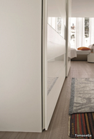 step-3-lacquered-wardrobe-tomasella-ind-mobili-343094-rele8ab85b9.jpg thumb image