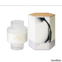 20220621_tomdixon_cutout_elements_largecandle_packaging_air_cut_out.jpg thumb image