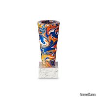 swirl_small_vase_angle_284_1_1.jpg thumb image