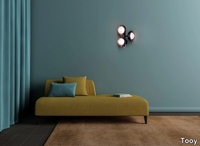 MUSE-Wall-lamp-Tooy-330014-rel34a7dd59.jpg thumb image