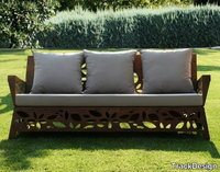 sofa-trackdesign-365442-relf6fdba4b.jpg thumb image