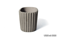 SIMAN-Plant-pot-URBI-et-ORBI-335378-rel8d7c8db9.jpg thumb image