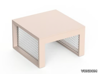 square-coffee-table-vondom-604737-rel62cf5184.png thumb image