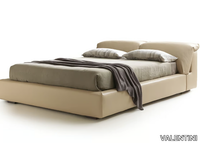 bed-valentini-463414-rel5938c541.jpg thumb image