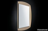 emerald-vgnewtrend-276106-rel1e4fcf44.jpg thumb image