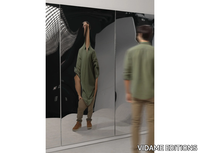 VIDAME-EDITIONS_DISTORTING-MIRROR-WALL-PANEL_7L4OEEvWaS.jpeg thumb image