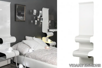 WAVE-Bedside-table-VIDAME-CREATION-46076-relb98bd0a3.jpg thumb image