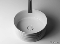 TRACE-Round-washbasin-Valdama-528067-rel59c7636a.jpg thumb image