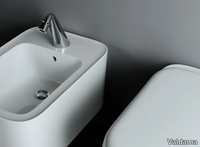 cameo-bidet-valdama-528076-rel1de3dd97.jpg thumb image