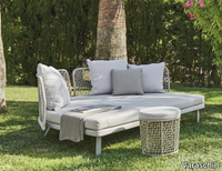 EMMA-DAYBED-Garden-daybed-Varaschin-614627-rel2d1c6bc.jpg thumb image