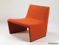 patty-fabric-armchair-verzelloni-306940-rel12195846.jpg thumb image