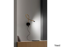 PUNTINA-Wall-light-with-USB-Vesoi-547511-relfe0ca76.jpg thumb image