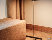 FLAT-Metal-floor-lamp-Vibia-468837-rela8418eea.jpg thumb image