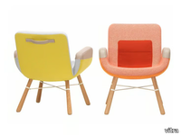 EAST-RIVER-CHAIR-Vitra-275852-rel8acc278b.png thumb image