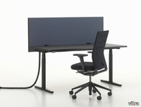 TYDE-2-Office-desk-Vitra-575240-relc4514f79.jpg thumb image