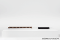 zeitraummoebel-garderobe-hideandpark-massivholz-16-920x610.png thumb image