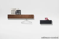 zeitraummoebel-garderobe-hideandpark-massivholz-12-920x610.png thumb image