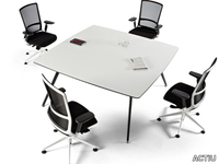 ARKITEK-Square-meeting-table-ACTIU-517434-rel99ae44a8.jpg thumb image