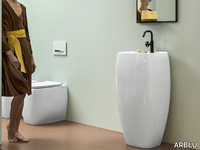 ARBLU_FLO--Floor-mounted-toilet_J3A5jVgO2H.jpeg thumb image