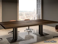 h_magnum-meeting-table-with-electrical-outlets-mobilpref-602461-rele001e082.jpg thumb image