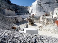 1-Bardiglio-Imperiale-quarry-01-scaled.jpg thumb image