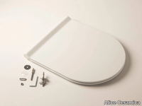 FORM-SQUARE-Toilet-seat-Alice-Ceramica-504558-relbc120c4b.jpg thumb image