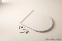 FORM-SQUARE-Toilet-seat-Alice-Ceramica-504558-rele65772b6.jpg thumb image