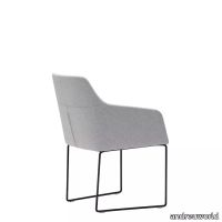 alya_andreu_world_SO1535_armchair_2.webp thumb image