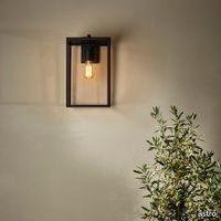 161779-1354007-boxlantern450-insitu-2.jpg thumb image