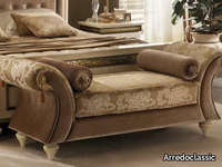 h_fantasia-upholstered-bench-arredoclassic-347201-rel329446e1.jpg thumb image