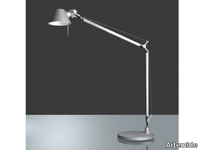 TOLOMEO-MIDI-Table-lamp-Artemide-226665-rel6bc30742.png thumb image