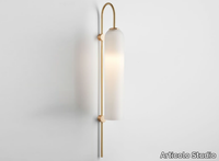 FLOAT-GILDE-Wall-lamp-Articolo-Lighting-379257-rele43a43a8.jpg thumb image