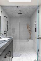 Forest_Lori_Weitzner_Bianco_Carrara_Master_Bath_Credit_Kathryn_MacDonald_Photography-2000x3001-e95106e_1000x.jpg thumb image