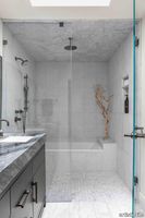 i_Forest_Lori_Weitzner_SWZFORBC1224_Master_Bath_2_Credit_Kathryn_MacDonald_Photography_1000x.jpg thumb image