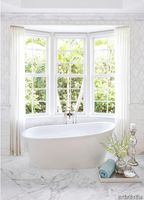 i_claridges_thassos_YCLARTHSHWJ_bathroom_1_1000x.jpg thumb image