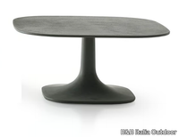 square-coffee-table-b-b-italia-outdoor-a-brand-of-b-b-italia-spa-323686-rel9328fc25.jpg thumb image