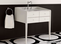 ESTHER-BATH-BATH-257022-relde2fa6d1.jpg thumb image