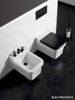 metropolitan-wall-hung-bidet-bleu-provence-370227-reld4a7f42f.jpg thumb image