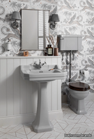 BESPOKE-Classic-style-toilet-Burlington-Bathrooms-504763-rel5c4584dc.jpg thumb image