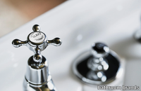 CLAREMONT-3-hole-washbasin-tap-Burlington-Bathrooms-504432-rel1ee45b49.jpg thumb image